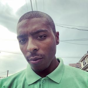 Meet your Posher, Adrian